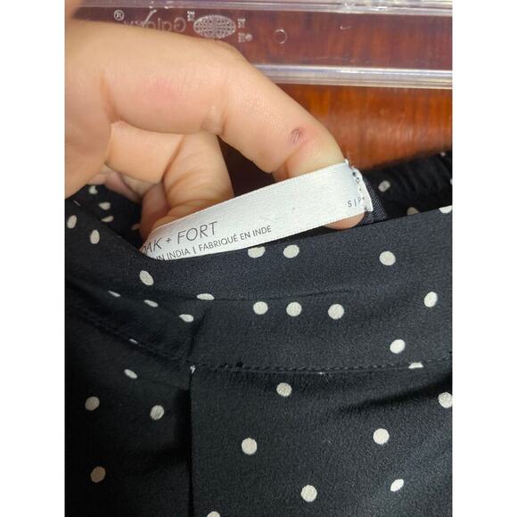 NWOT Polka Dot Pleated Oak + Fort Midi Skirt Small Petite - Picture 2 of 5